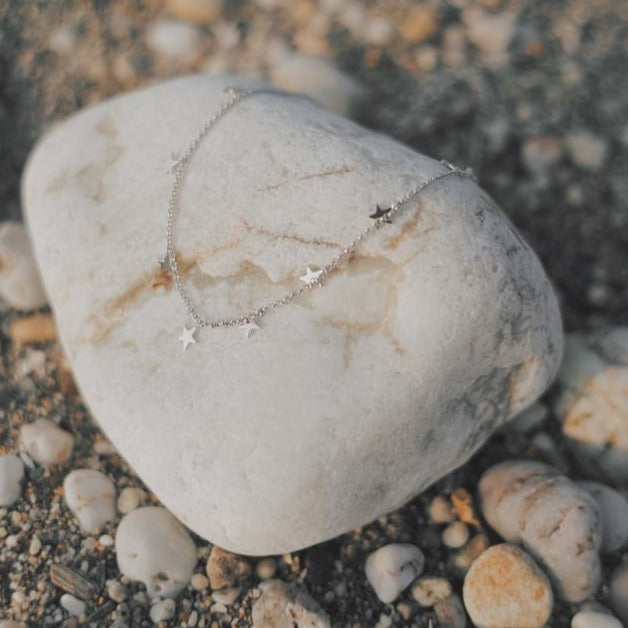 Hanging Star Necklace