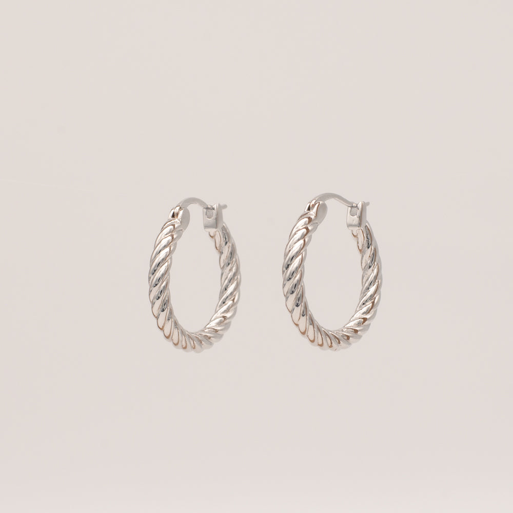 Twist Hoop