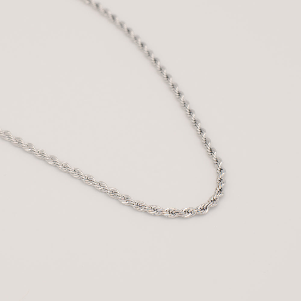 Twist Necklace