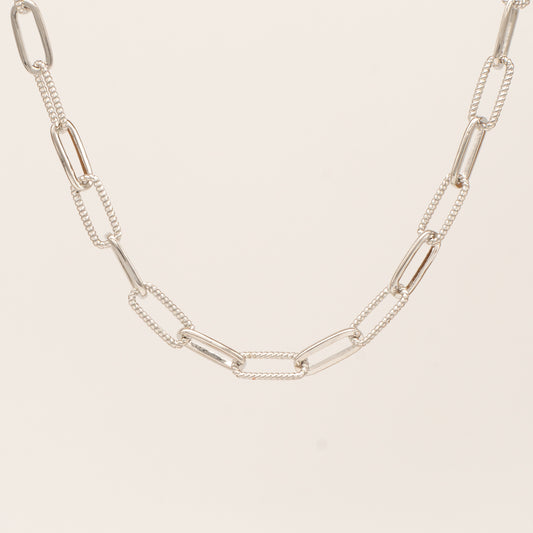 Twisted Simple Rectangle Chain Necklace