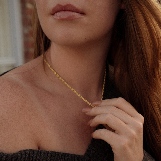 Twist Necklace