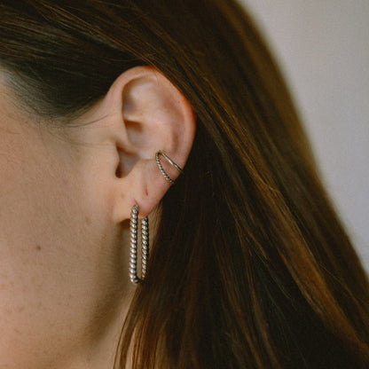 Twisted Rectangle Hoop