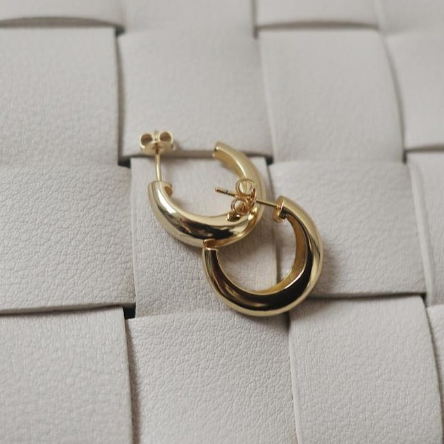 Bold Open Hoop